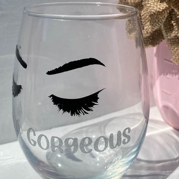 Hello Gorgeous Stemless Wine Glass - Picture 3 of 3